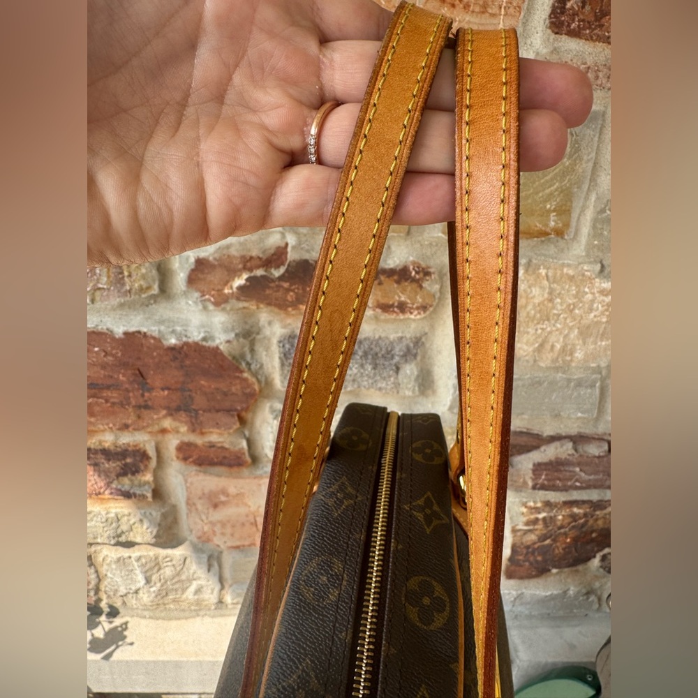 RARE LOUIS VUITTON SHOULDER BAG EXCELLENT - Picture 10 of 11